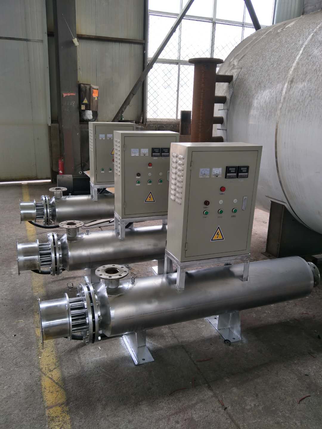 煙臺口罩熔噴布電加熱器、口罩布空氣加熱器、熔噴布專(zhuān)用空氣加熱器現貨供應